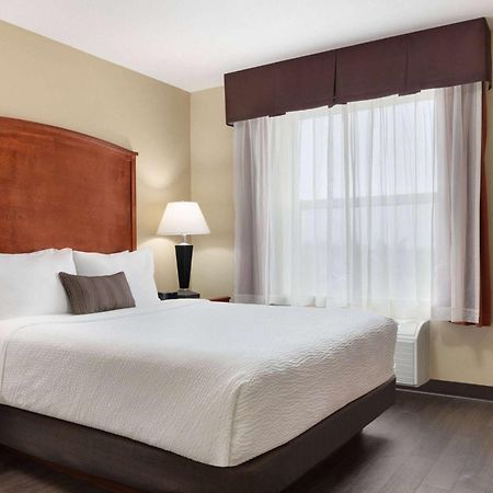 Days Inn & Suites By Wyndham Sherwood Park Edmonton Extérieur photo
