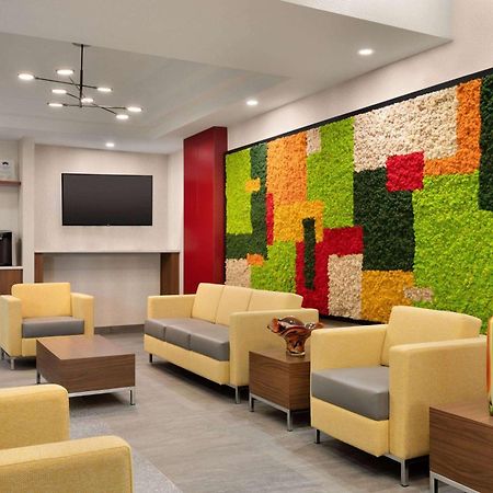Days Inn & Suites By Wyndham Sherwood Park Edmonton Extérieur photo