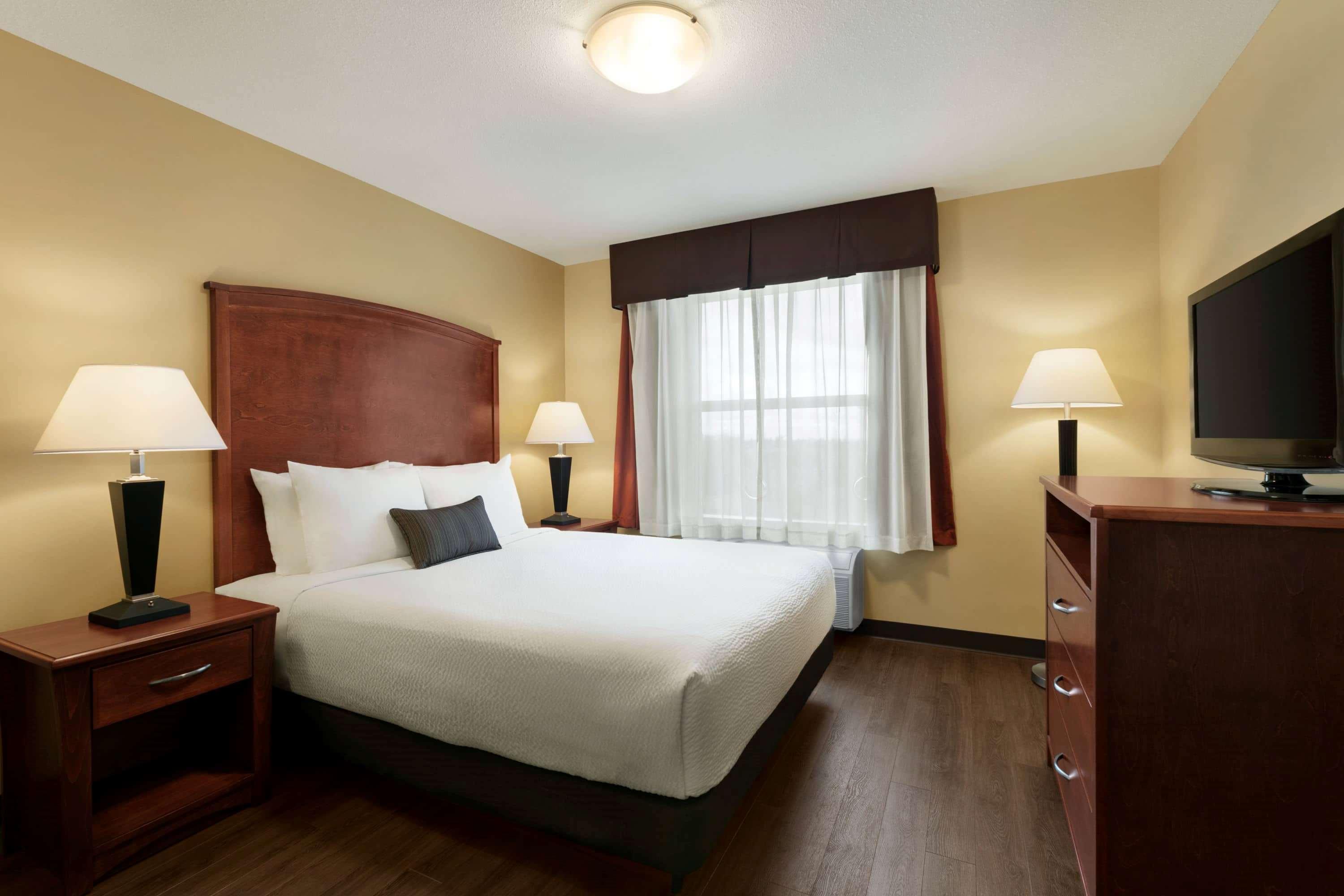 Days Inn & Suites By Wyndham Sherwood Park Edmonton Extérieur photo