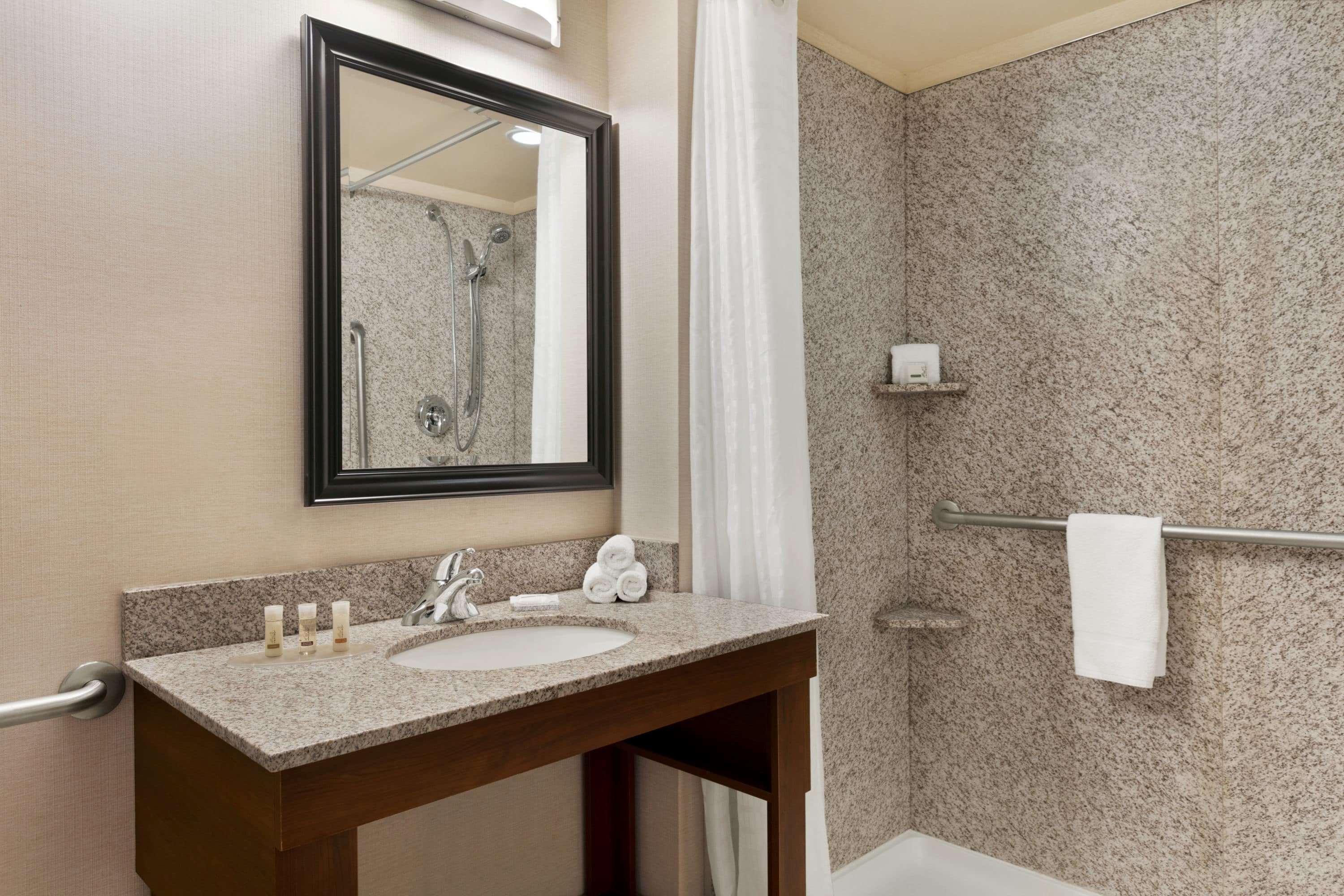 Days Inn & Suites By Wyndham Sherwood Park Edmonton Extérieur photo