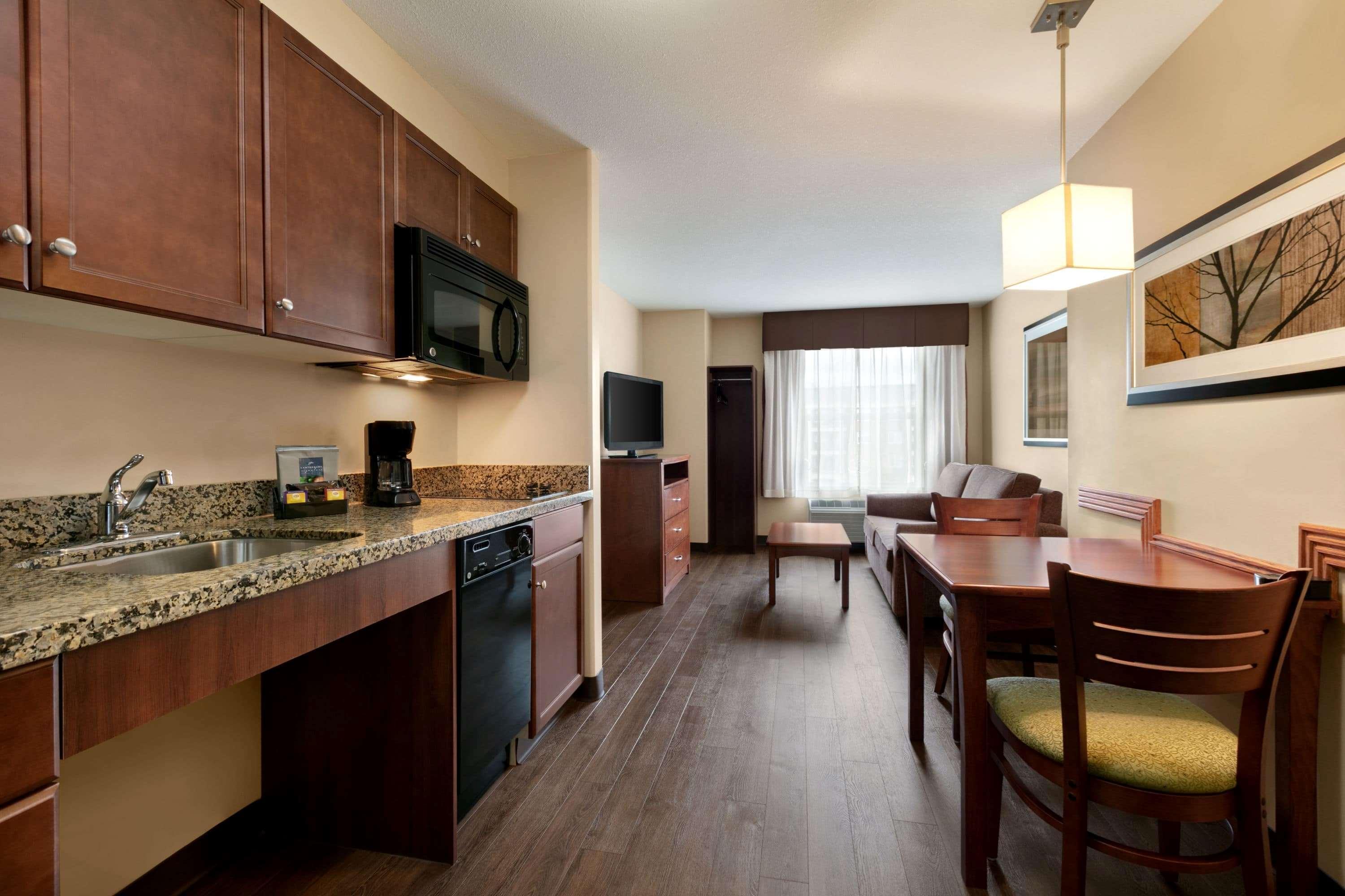 Days Inn & Suites By Wyndham Sherwood Park Edmonton Extérieur photo