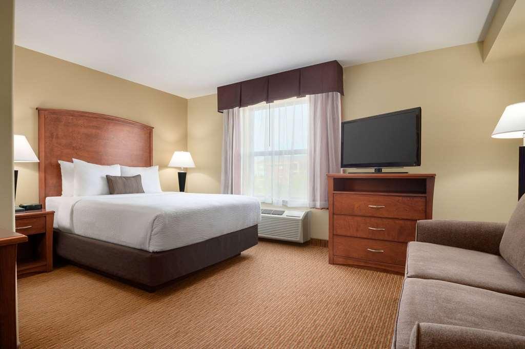 Days Inn & Suites By Wyndham Sherwood Park Edmonton Chambre photo