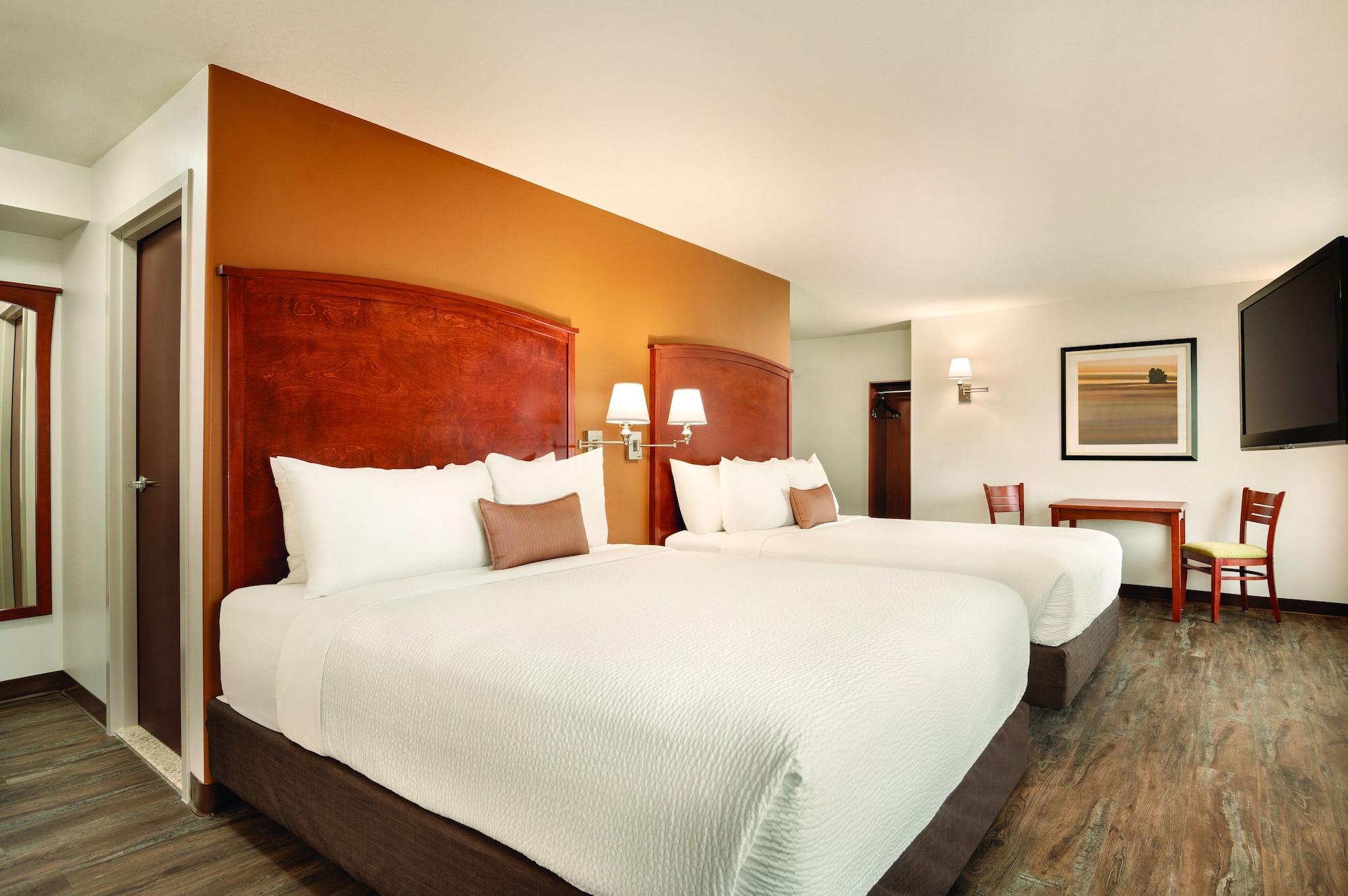 Days Inn & Suites By Wyndham Sherwood Park Edmonton Extérieur photo